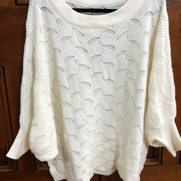 NEW Andrée by UNIT Solid Loose Fit Sweater - Picture 2 of 6